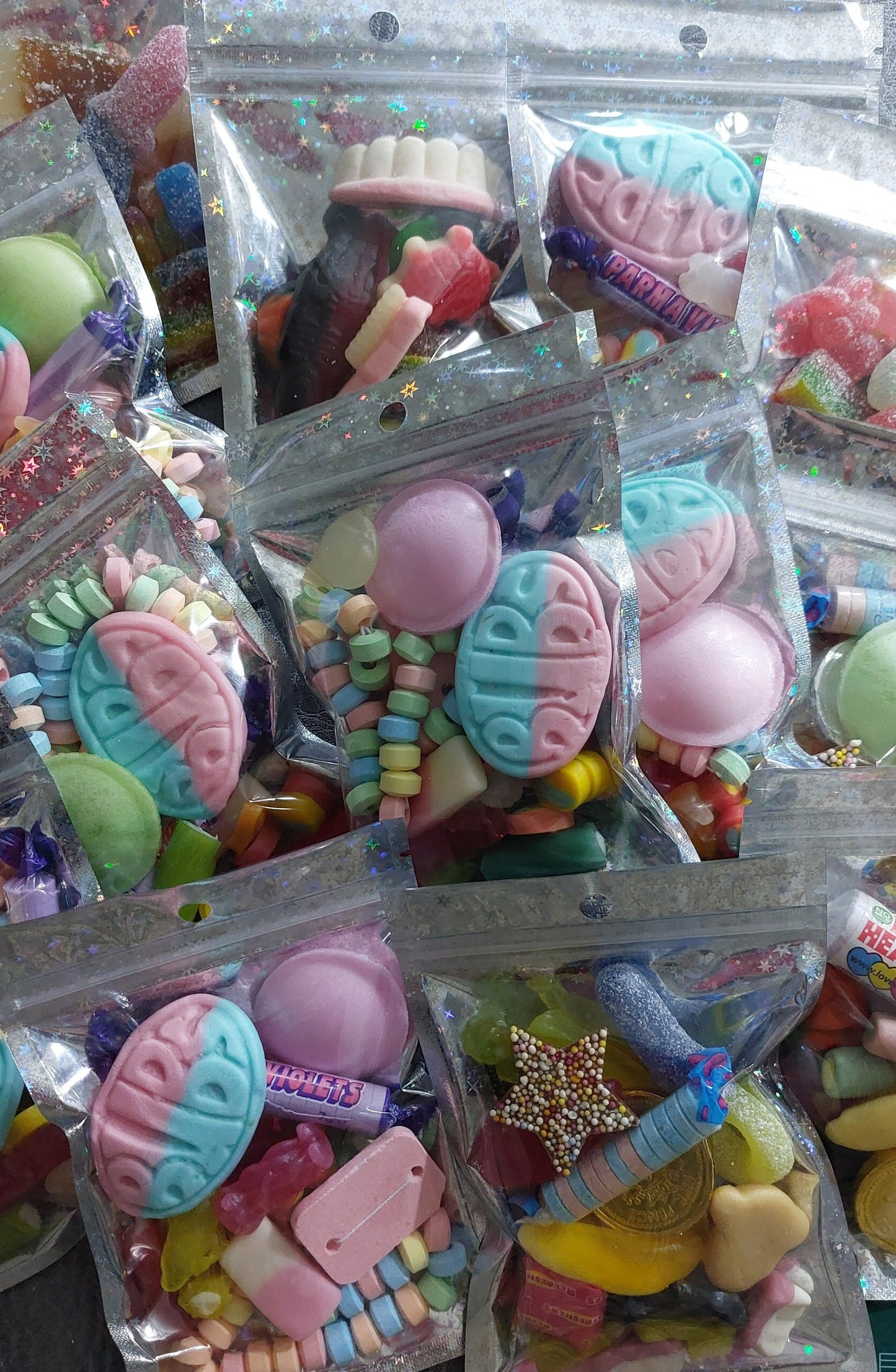 Pre Filled 75g Party Favour bags Treat bags Birthday sweet bags Vegan/ Vegetarian/ Other Diets