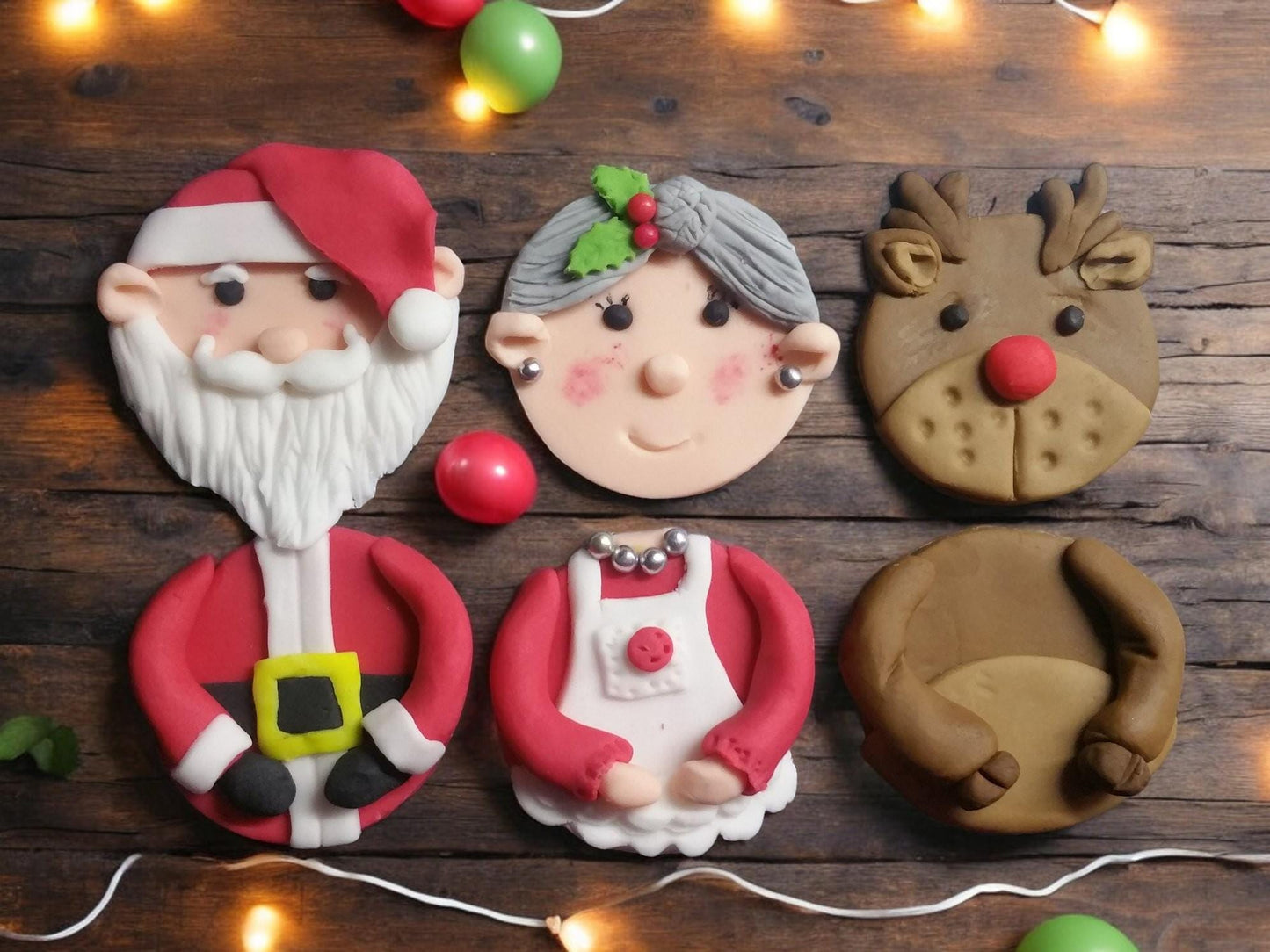 Festive Fondant Christmas cupcake toppers Vegan