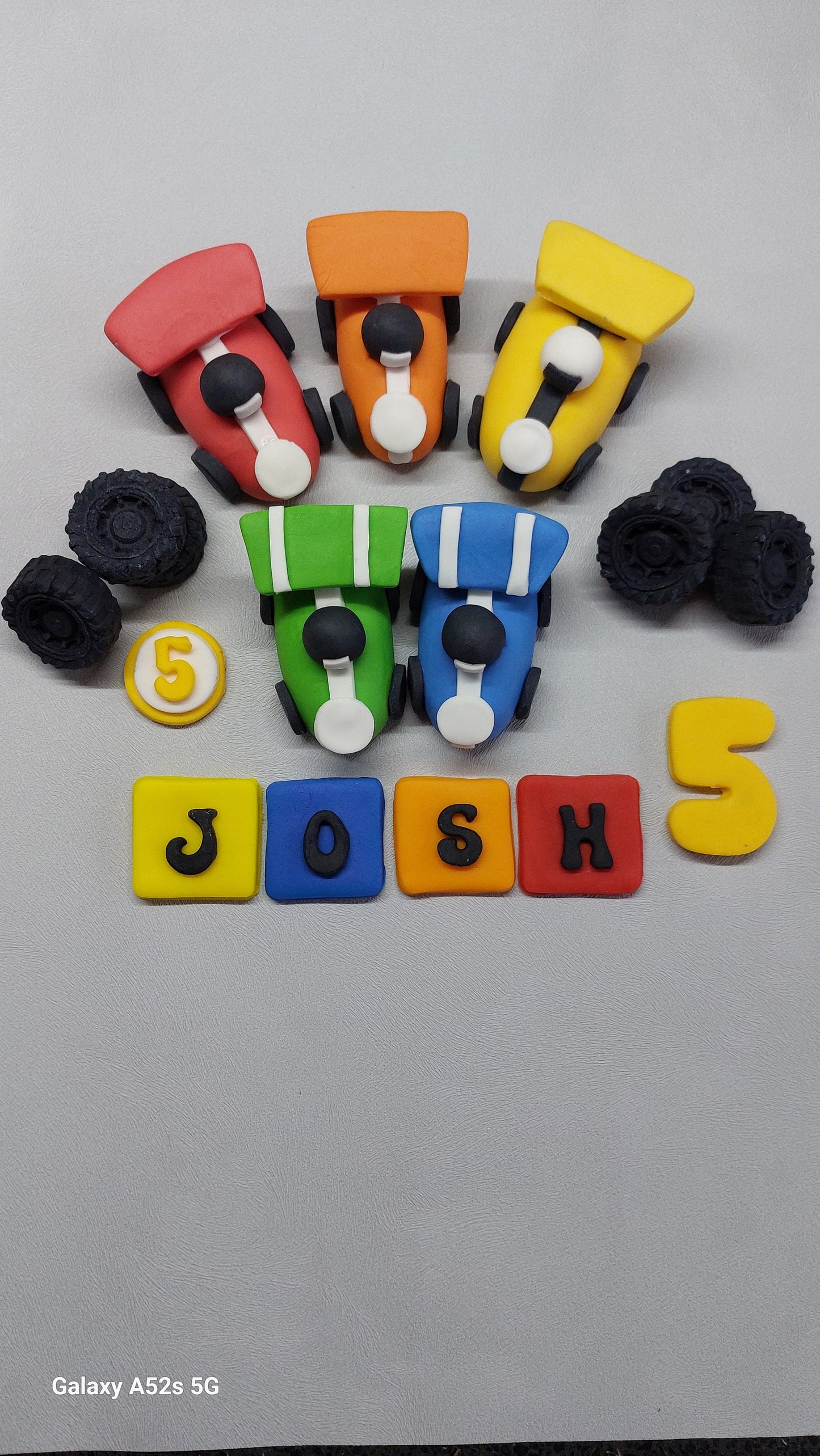 Racing cars sugar paste cake toppers. Edible personalised birthday fondant cake topper set. Handmade birthday decoration Vegan